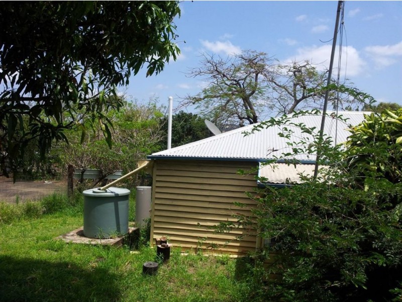 69 James Street, Mount Morgan QLD 4714