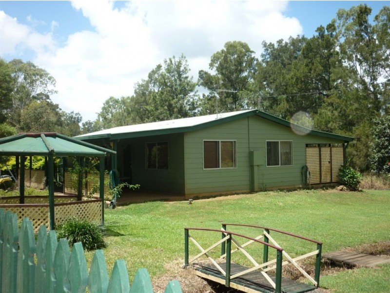 410 Struck Oil Rd, Mount Morgan QLD 4714