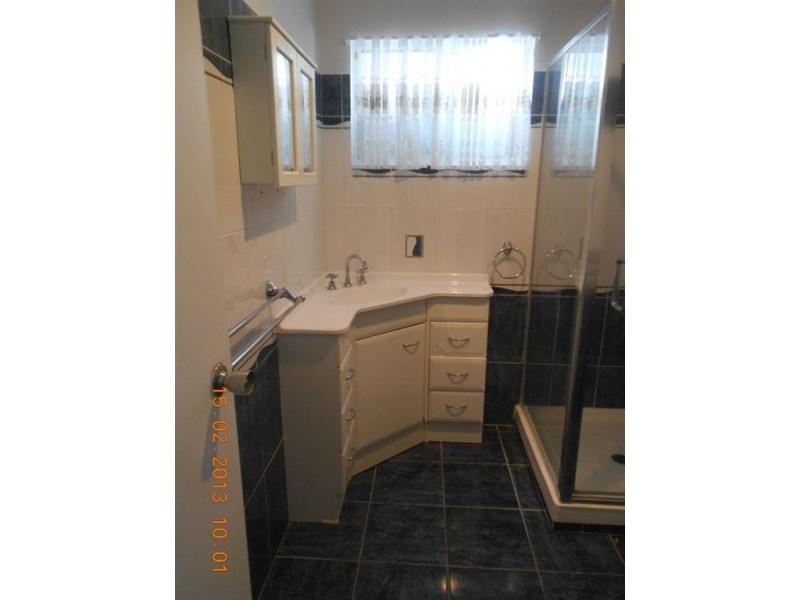 410 Struck Oil Rd, Mount Morgan QLD 4714
