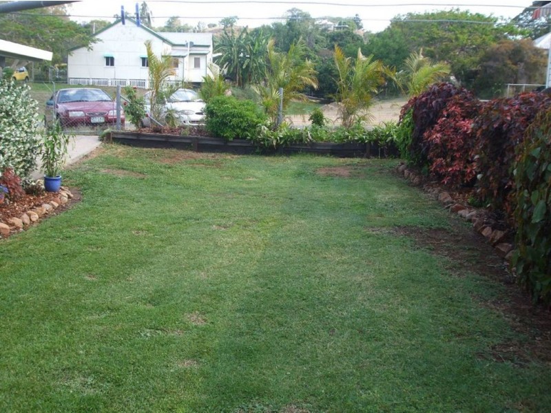 108 East Street, Mount Morgan QLD 4714