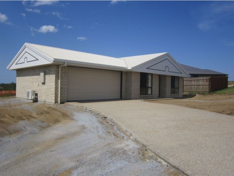 33 Leichhardt Dr, Gracemere QLD 4702