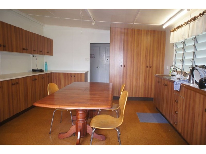110 James Street, Mount Morgan QLD 4714
