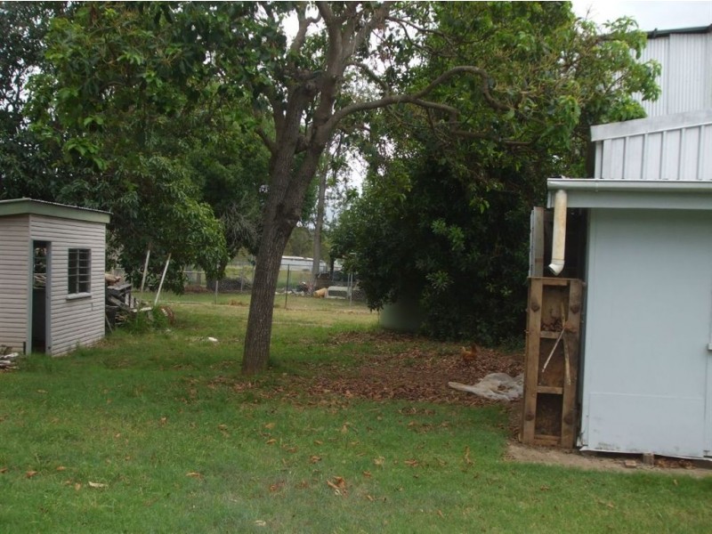 110 James Street, Mount Morgan QLD 4714