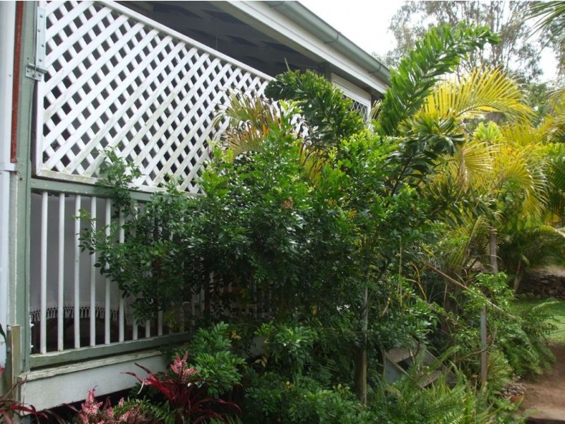 5 North Street, Mount Morgan QLD 4714