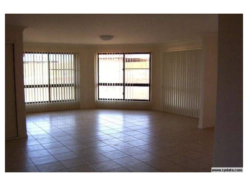 5 mimosa, Gracemere QLD 4702