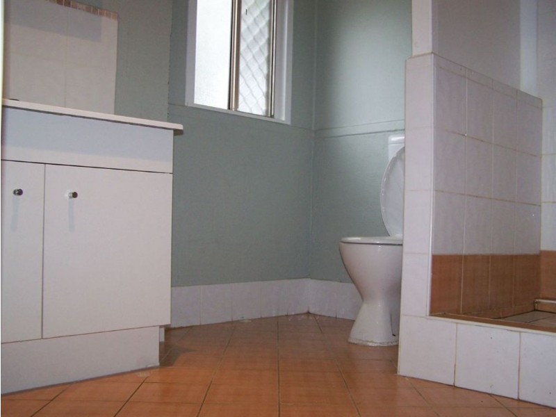 69 East Street, Mount Morgan QLD 4714