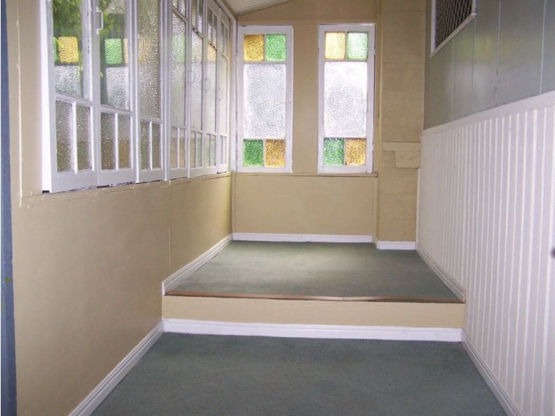 69 East Street, Mount Morgan QLD 4714