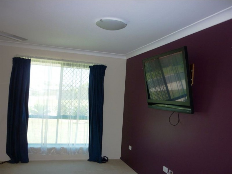 11 Rosella Drive, Gracemere QLD 4702