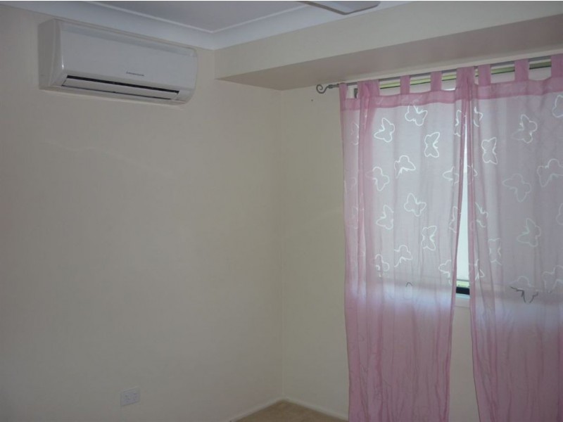 11 Rosella Drive, Gracemere QLD 4702