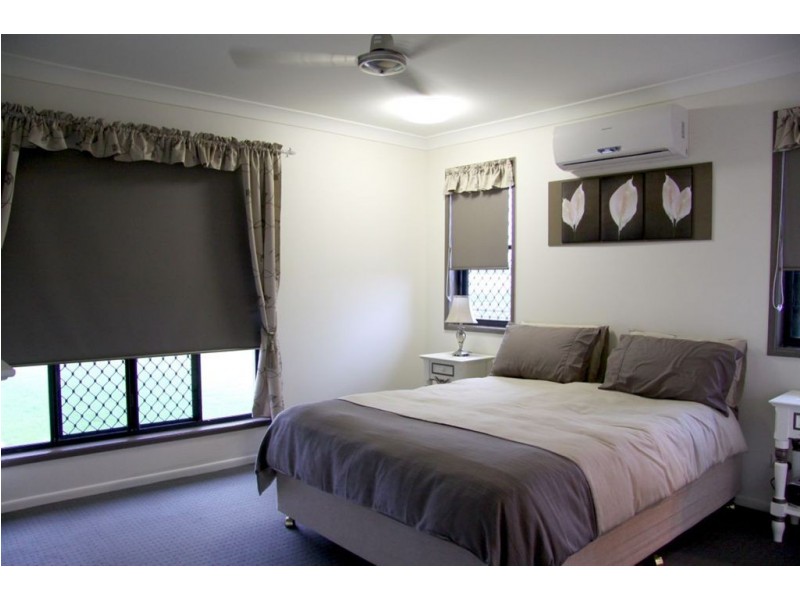 24 Ingram Drive, Gracemere QLD 4702