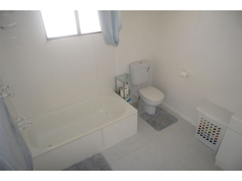 167 Boys Rd, Alton Downs QLD 4702