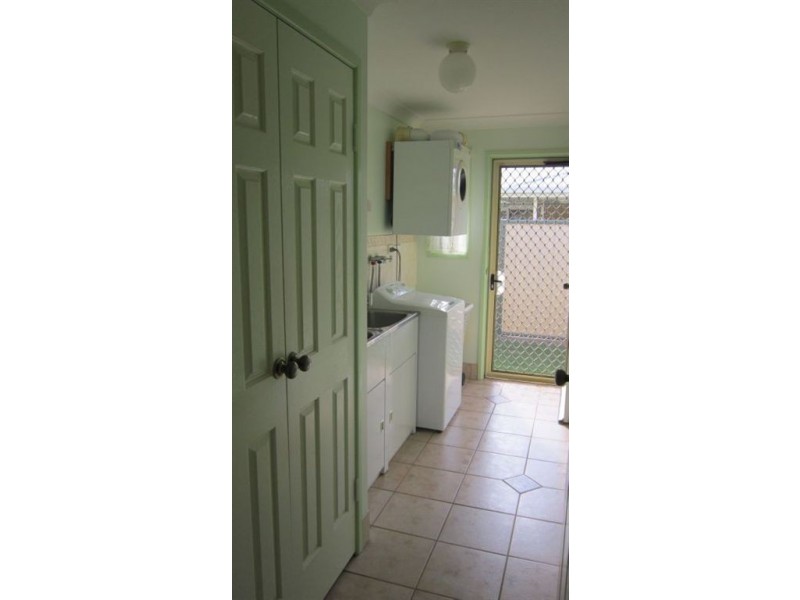 4 Lamb Avenue, Gracemere QLD 4702