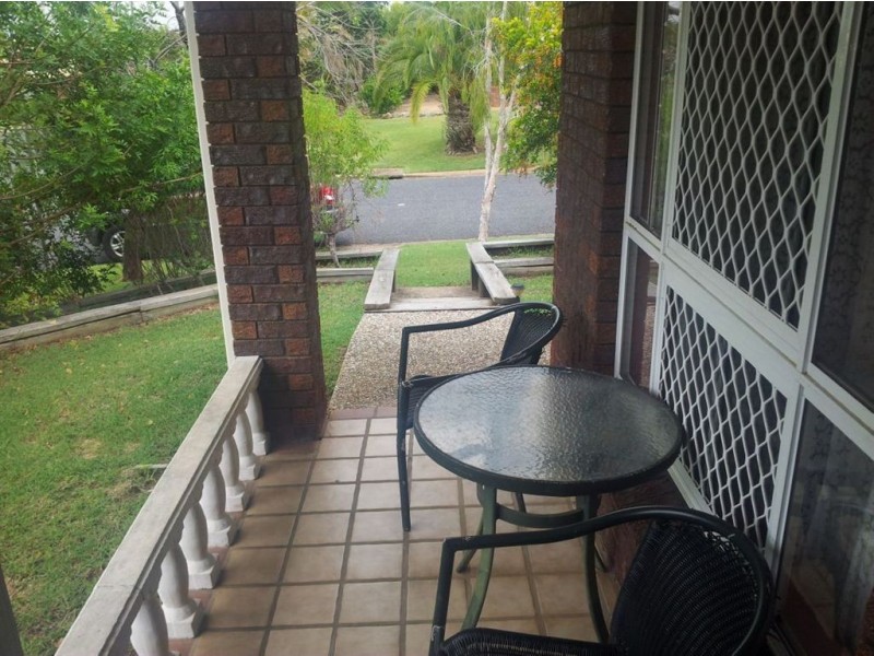 19 Gleeson Close, Gracemere QLD 4702