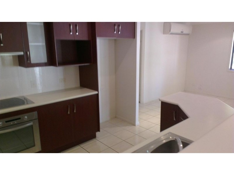 19 Poinciana Place, Gracemere QLD 4702