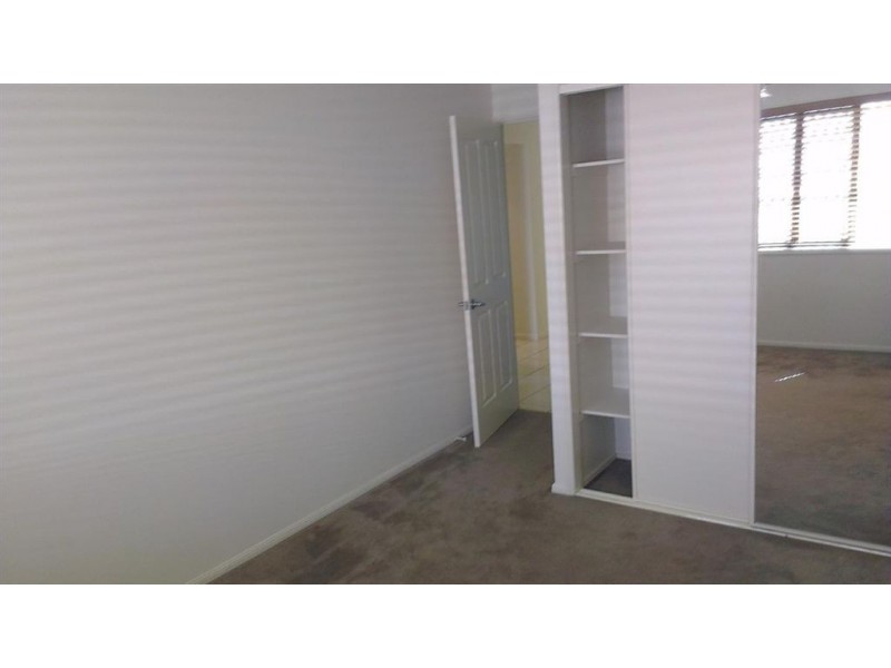 19 Poinciana Place, Gracemere QLD 4702