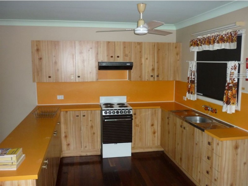 7 Wood Street, Emu Park QLD 4710