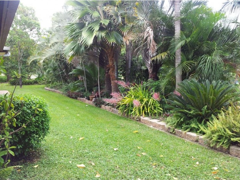 52700 Burnett Highway, Bouldercombe QLD 4702