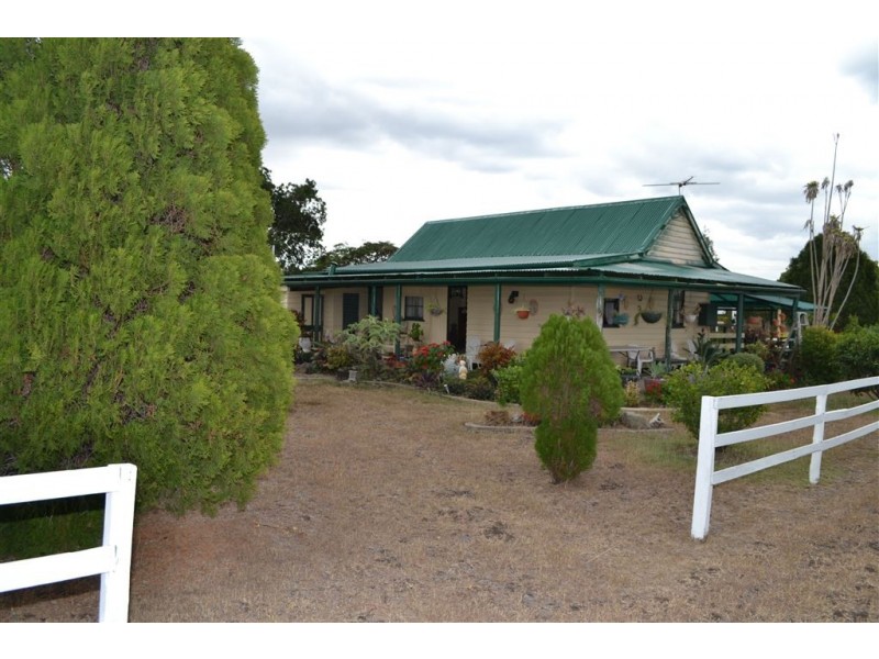 4100 Capricorn Hwy, Westwood QLD 4702