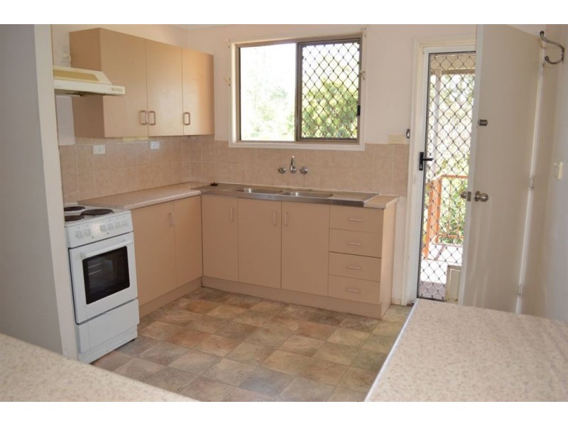 121 Donovan Crescent, Gracemere QLD 4702