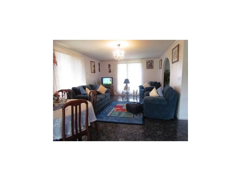 15 Misfeld Close, Gracemere QLD 4702