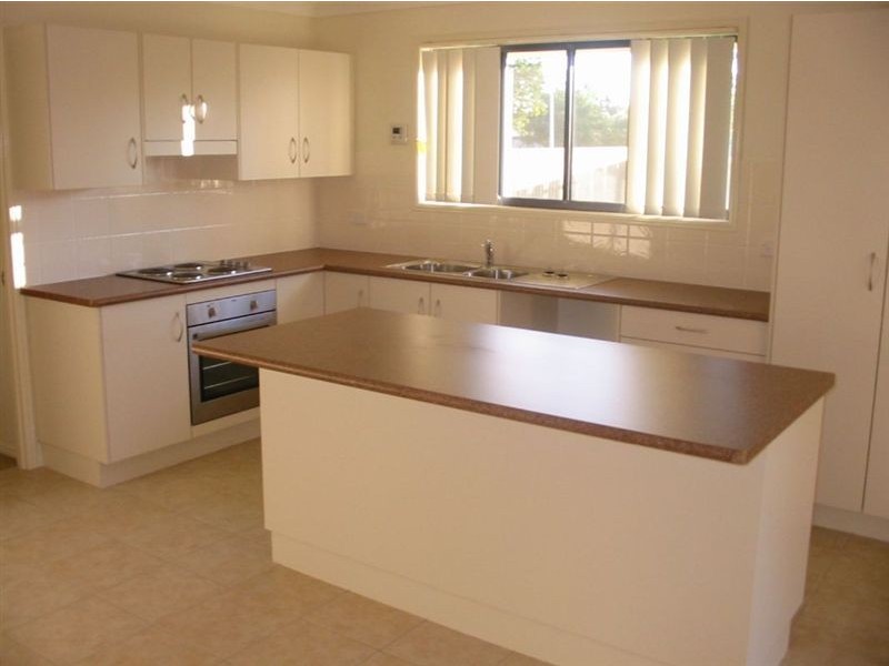 5 Broadhurst Street, Gracemere QLD 4702