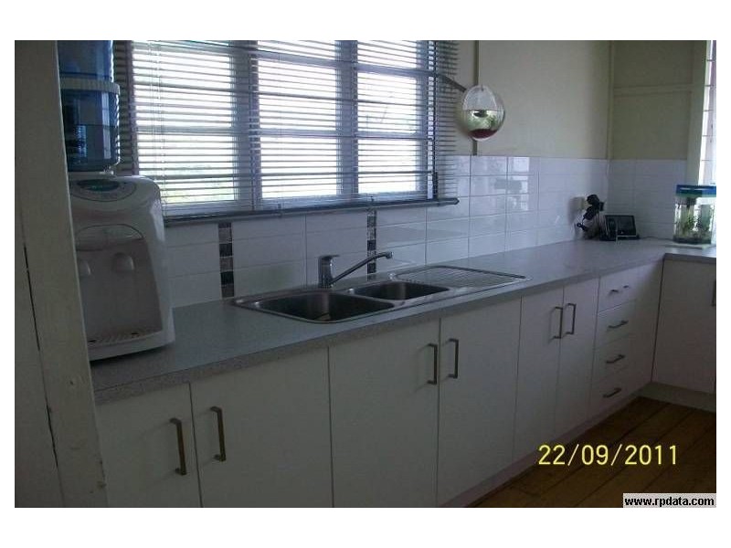 78 Charles Street, Berserker QLD 4701