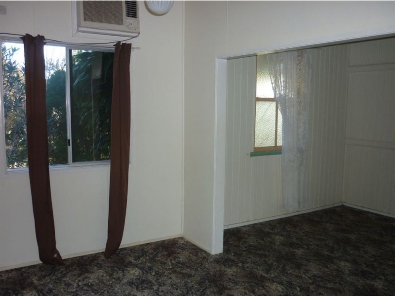 26 River Street, Mount Morgan QLD 4714