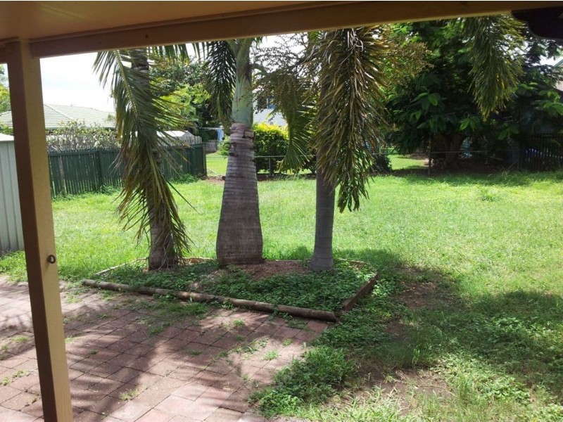13 Rosewood Avenue, Gracemere QLD 4702