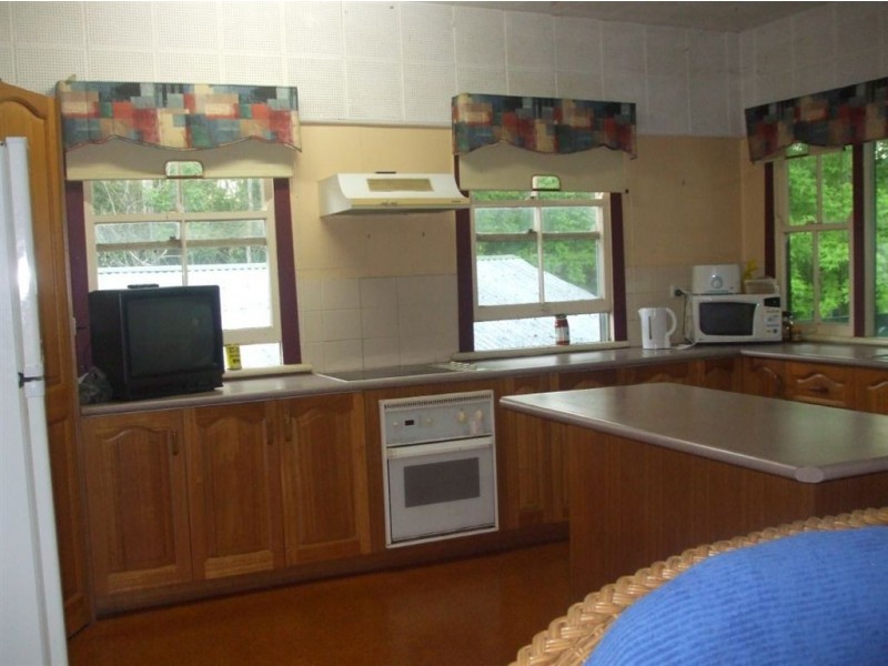 44 Coronation Street, Mount Morgan QLD 4714