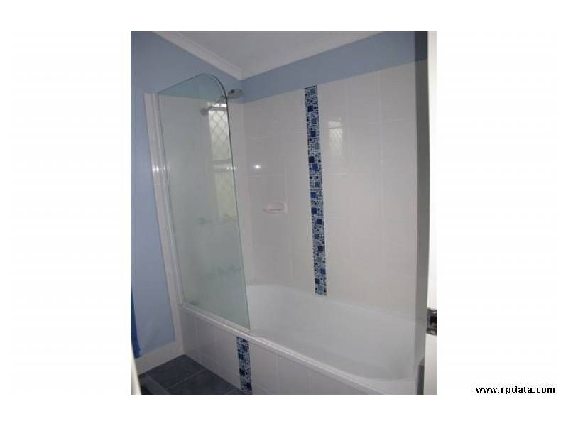 20 Hallett Street, Berserker QLD 4701