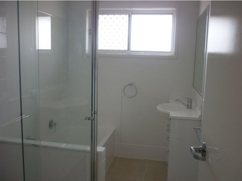 7 Press court, Gracemere QLD 4702