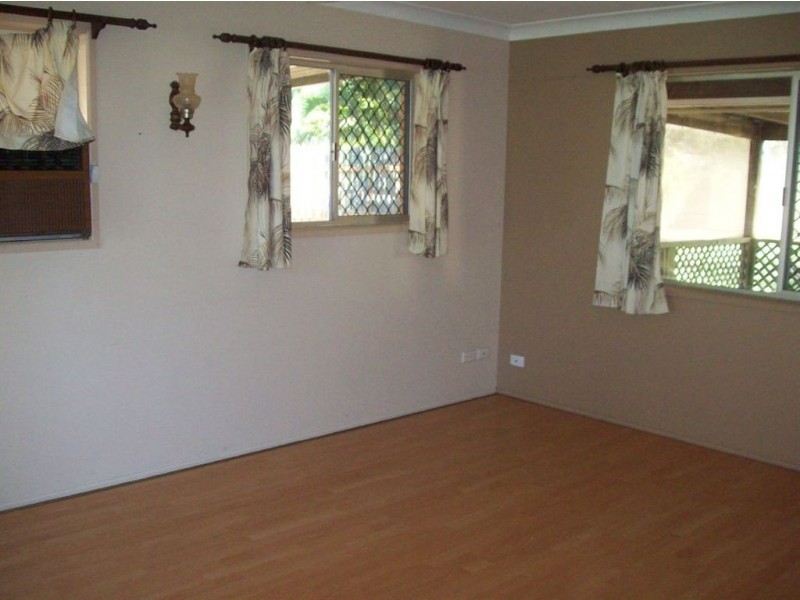 23 Fenwick Street, Gracemere QLD 4702