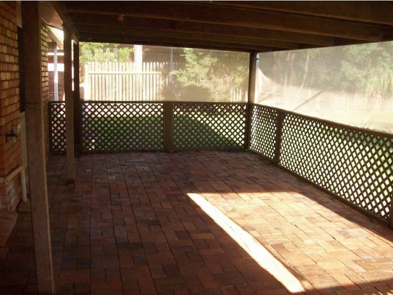 23 Fenwick Street, Gracemere QLD 4702