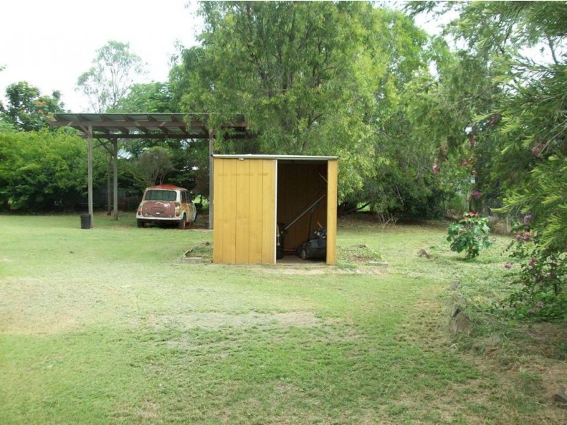 23 Fenwick Street, Gracemere QLD 4702