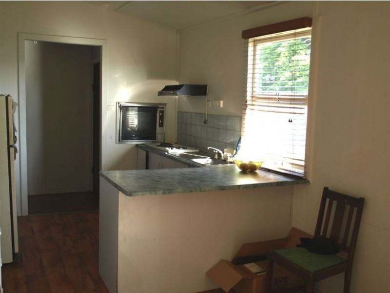 31 Stopford St, Baralaba QLD 4702