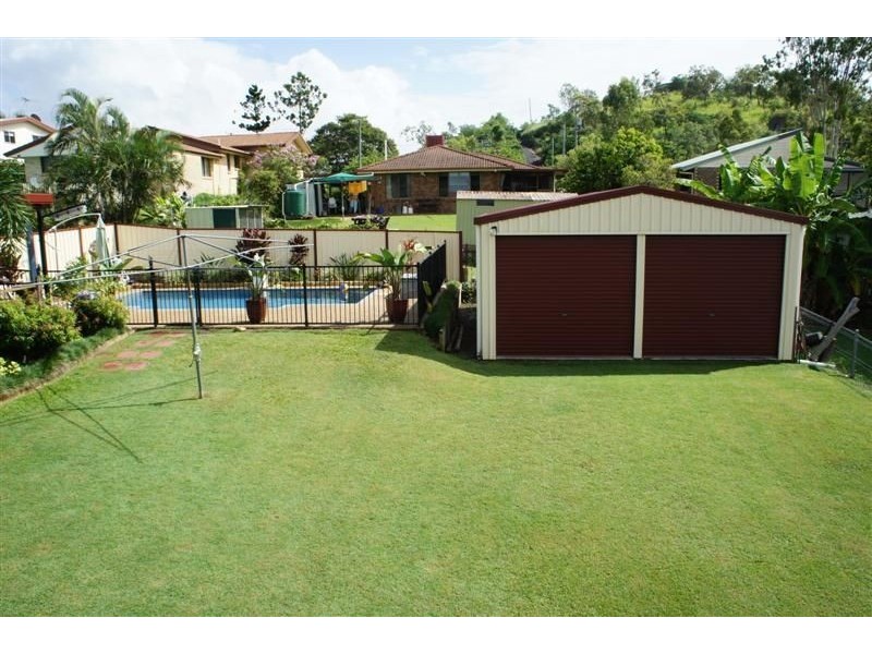 15 Sunrise Crescent, Gracemere QLD 4702