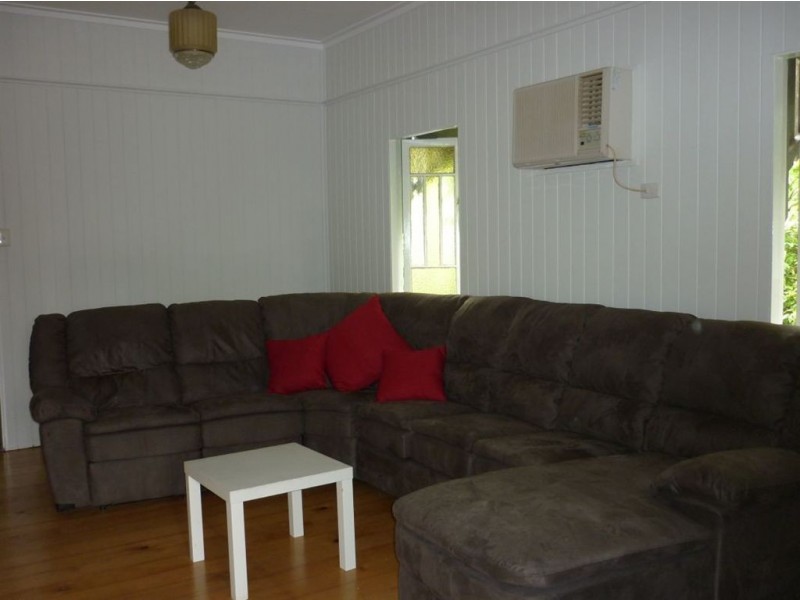 39 James street, Mount Morgan QLD 4714