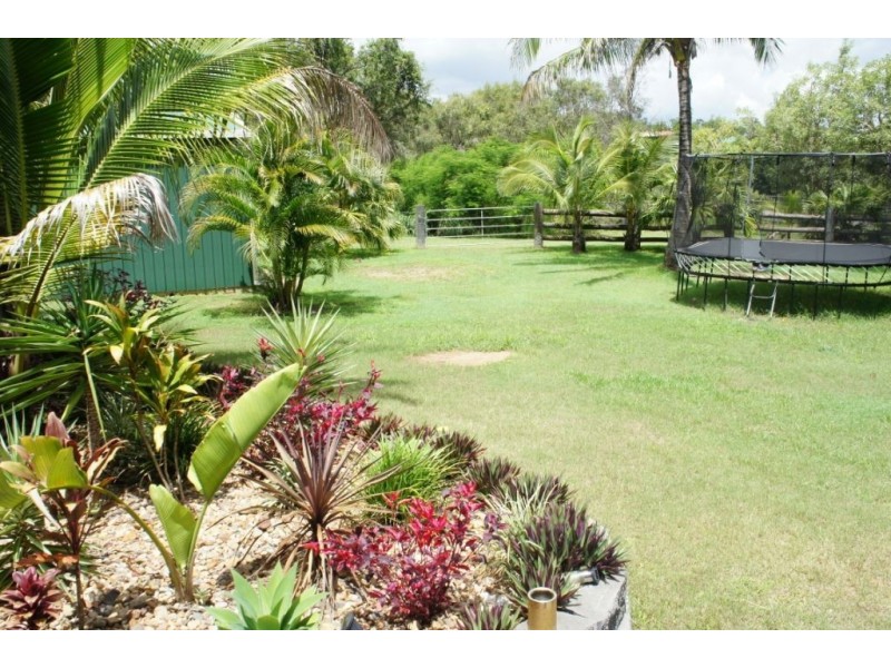 6 Constance Av, Rockyview QLD 4701