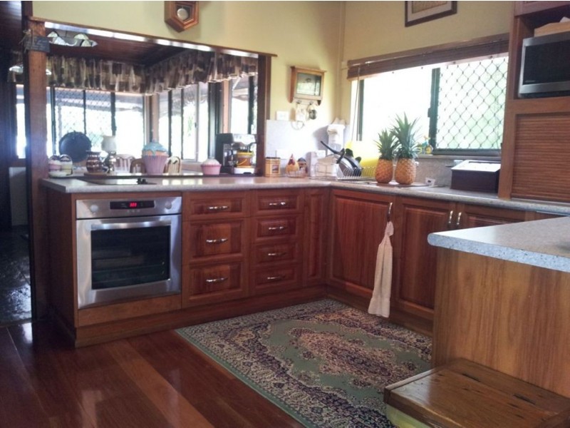 21 Rifle Range Road, Mount Morgan QLD 4714