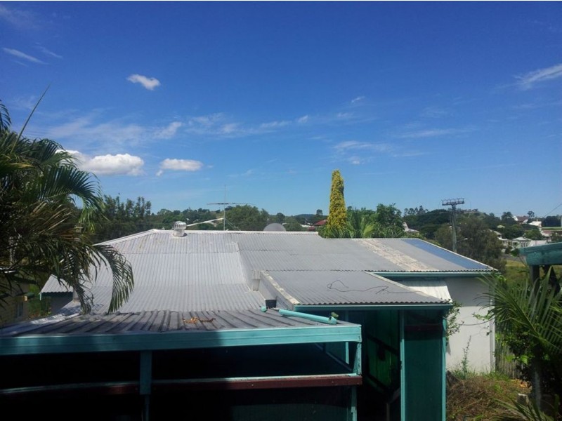 25 Byrnes Parade, Mount Morgan QLD 4714