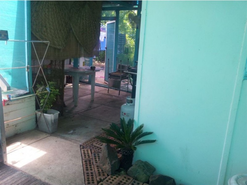 25 Byrnes Parade, Mount Morgan QLD 4714