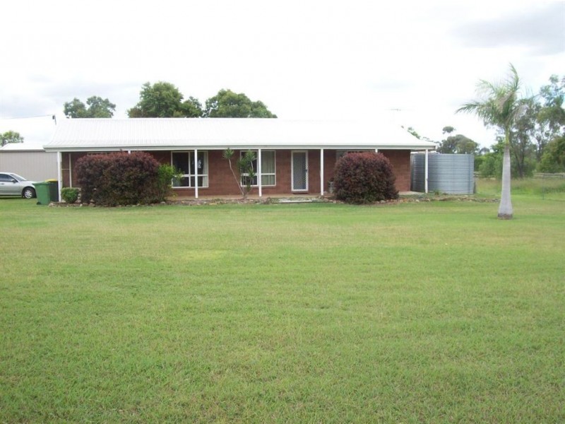 32a Hewill, Gracemere QLD 4702