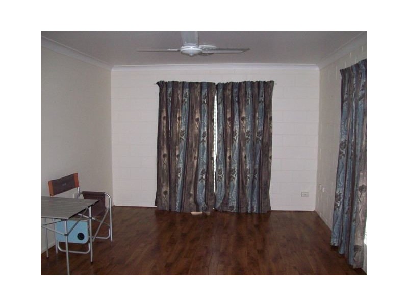 32a Hewill, Gracemere QLD 4702