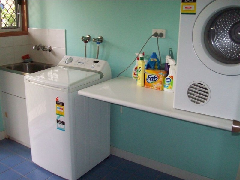 9 Gleeson Close, Gracemere QLD 4702