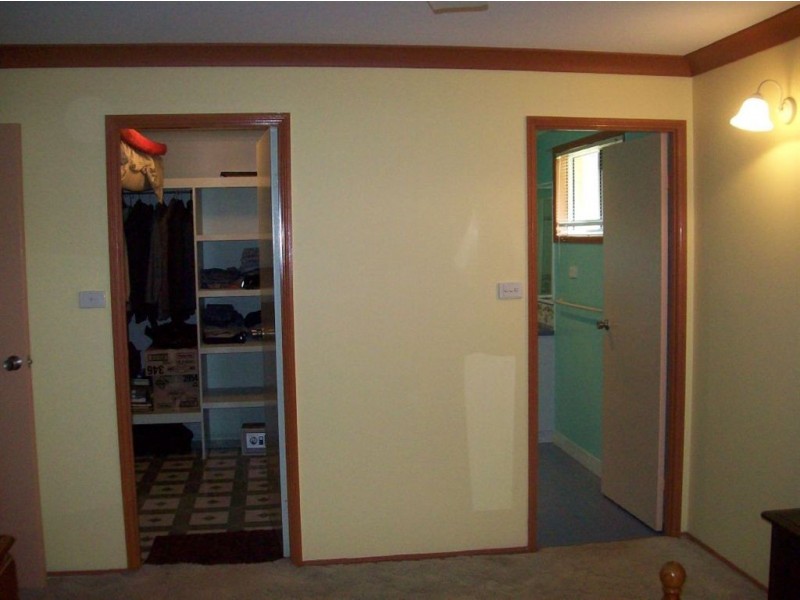 9 Gleeson Close, Gracemere QLD 4702