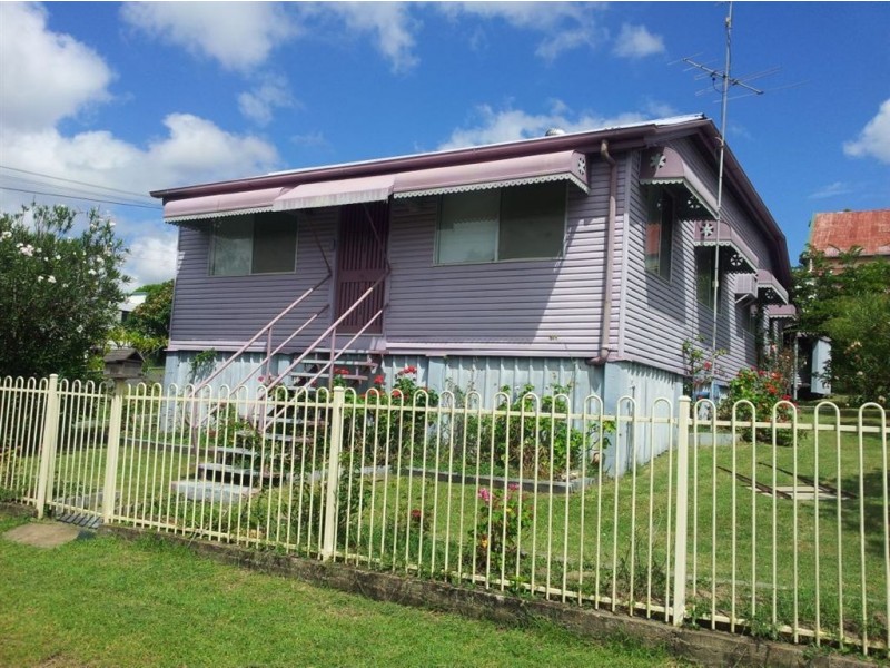 100 East Street, Mount Morgan QLD 4714