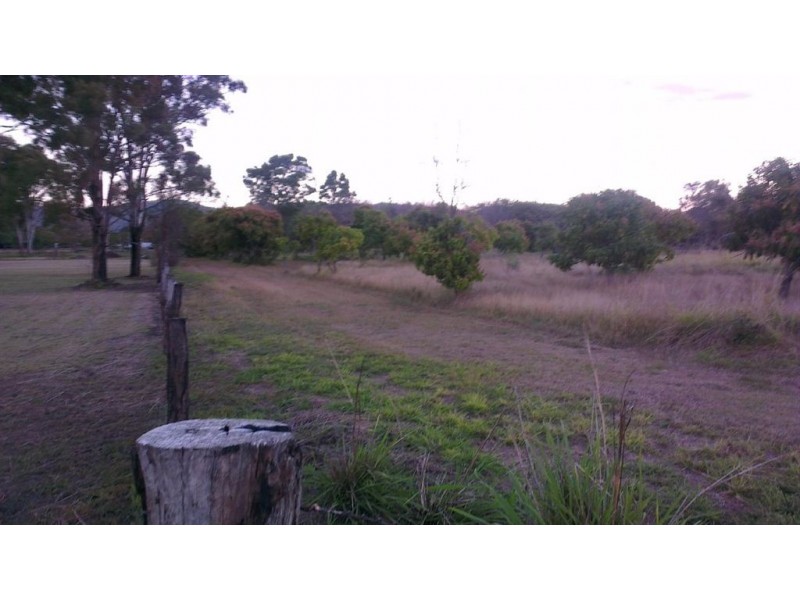 5 Rowley Avenue, Bouldercombe QLD 4702