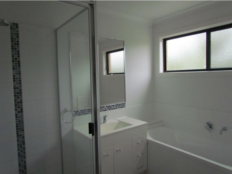 7 Rahima Court, Gracemere QLD 4702