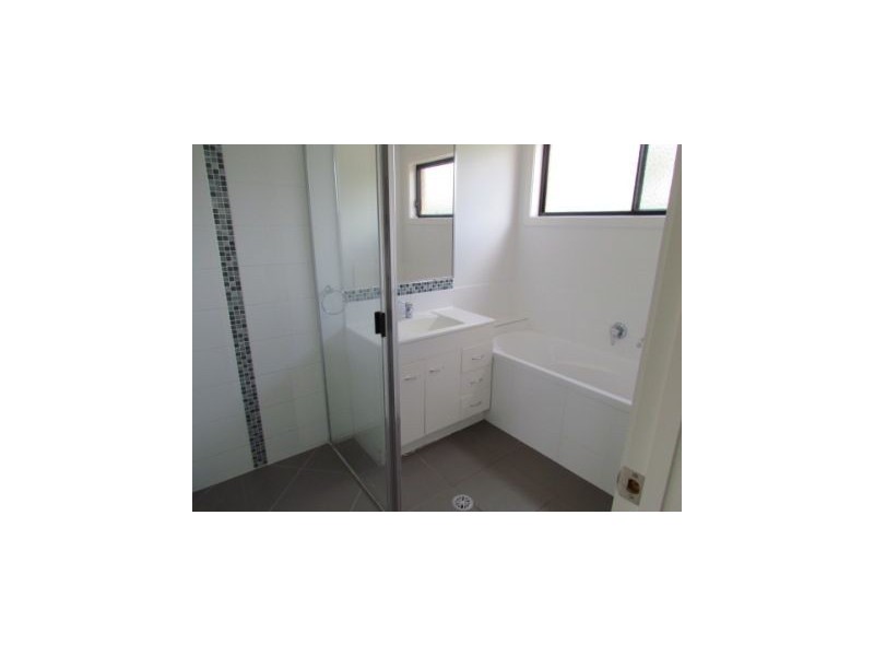 7 Rahima Court, Gracemere QLD 4702