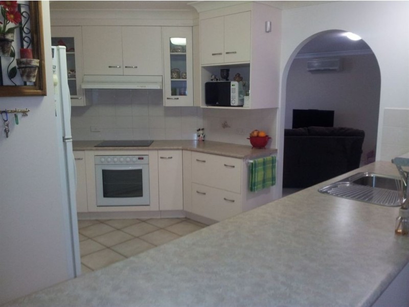 62 Davidson Street, Gracemere QLD 4702